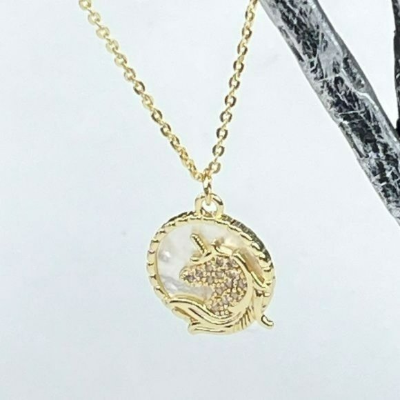 18K Gold Plated Zircon Unicorn Shell Pendant Necklace 17in - Picture 13 of 13